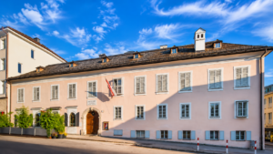 Дом Моцарта в Зальцбурге — Mozart Wohnhaus