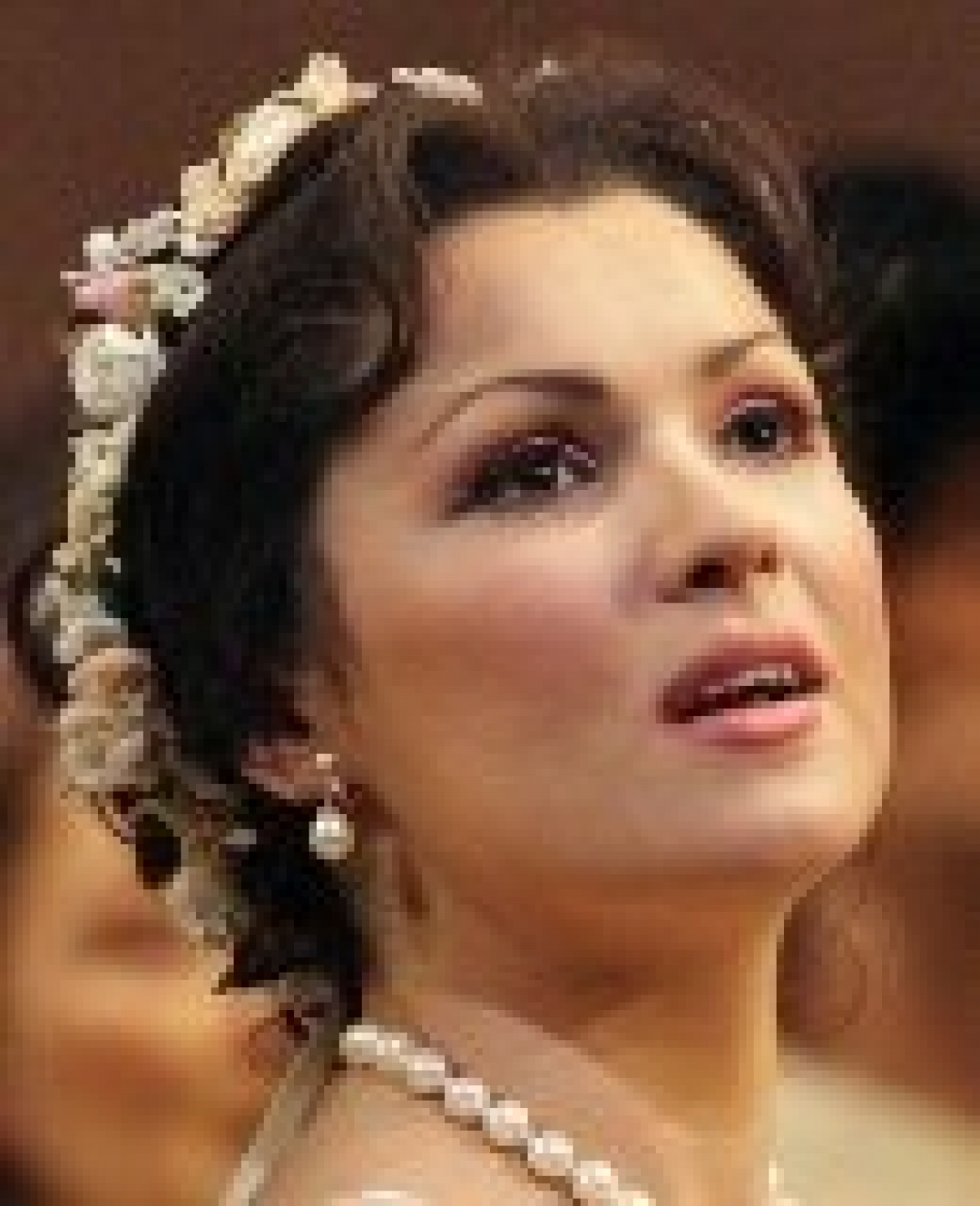 Анна Нетребко рассказала о планах на презентации своего диска в Зальцбурге